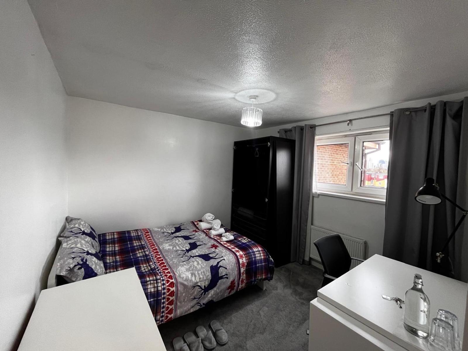 Plaistow Comfort Stay London Exterior photo